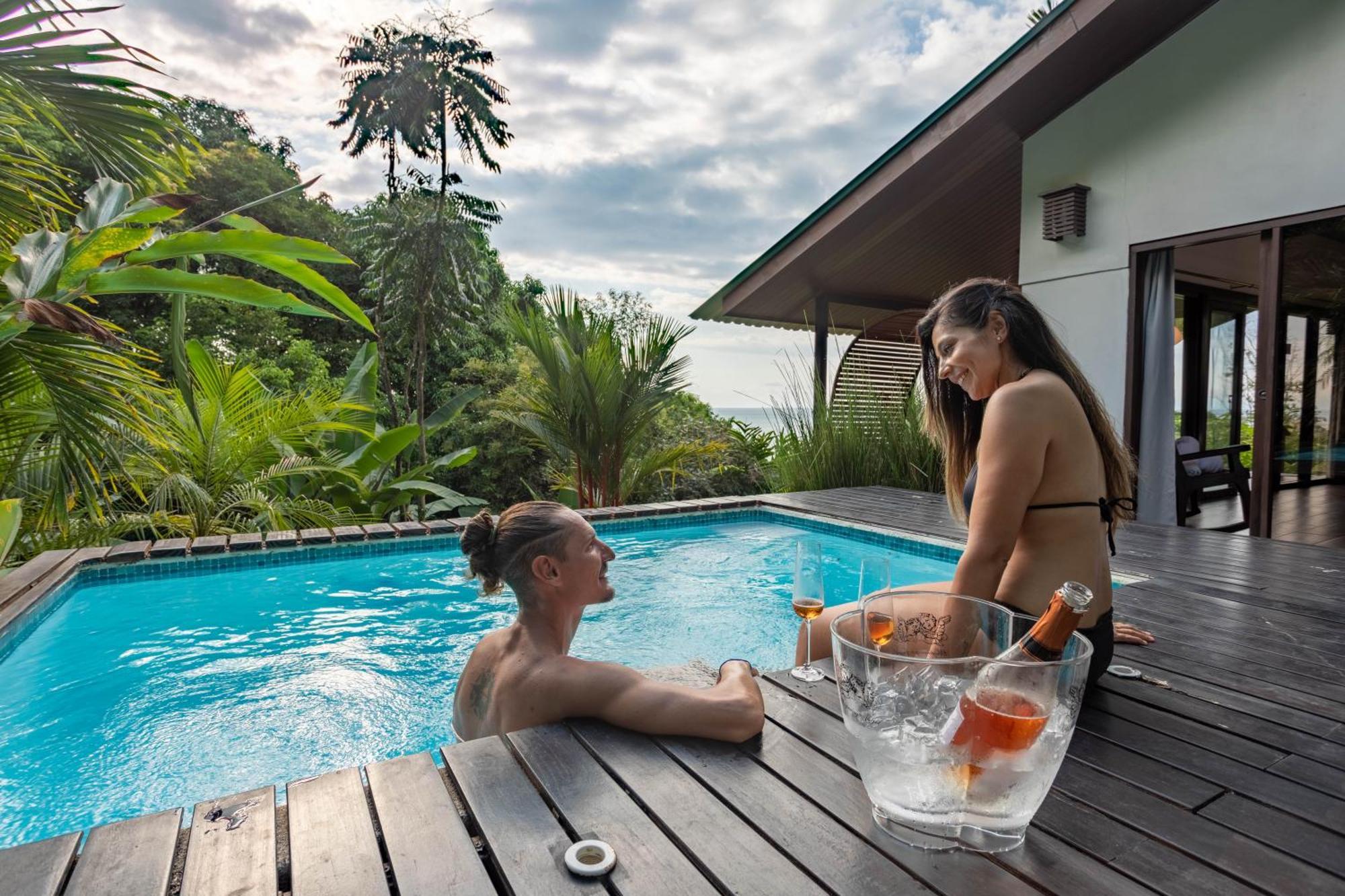 The Tranquilo Lodge, Adult Only, All Meals Included Drake Bay Exterior photo